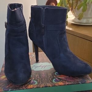 Stylish Blue Suede Heeled Boots